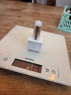 Dutch nail cosmetics milky P, Verzenden, Zo goed als nieuw, Handen en Nagels