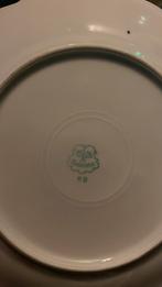 Wit postelein met goude rand en bloemetjes, Ophalen of Verzenden, Zo goed als nieuw, Porselein, Bord of Schaal