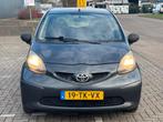 Toyota Aygo 1.0 12V Vvt-i 5DRS 2006 Grijs, Voorwielaandrijving, 4 stoelen, 68 pk, Origineel Nederlands
