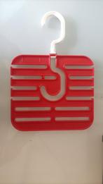 Stropdashanger., Ophalen, Zo goed als nieuw, Rood