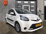 Toyota Aygo 1.0 VVT-i 5drs Airco - Isofix - NAP - LED verlic, Auto's, Toyota, Origineel Nederlands, Te koop, Benzine, 4 stoelen