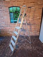 Goede Altrex 806 huishoudtrap/ keukentrap/ klustrap!, Doe-het-zelf en Verbouw, Ladders en Trappen, Ophalen, Gebruikt, Trap, Opvouwbaar of Inschuifbaar