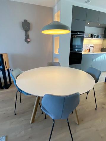 HAY cph25 ø140cm beschikbaar voor biedingen