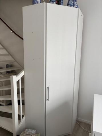 Kast wit - Hoekkast Maatwerk beschikbaar voor biedingen
