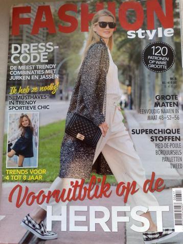 Fashion style nr, 6 / 2017 beschikbaar voor biedingen