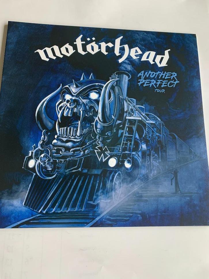 Motorhead - Another Perfect Tour( 2 lp), Cd's en Dvd's, Vinyl | Hardrock en Metal, Zo goed als nieuw, Ophalen