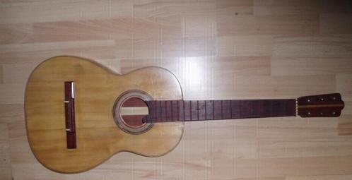 Te ruil zeldzame  Flamenco gitaar Peghead ,restauratie, Muziek en Instrumenten, Snaarinstrumenten | Gitaren | Akoestisch, Gebruikt