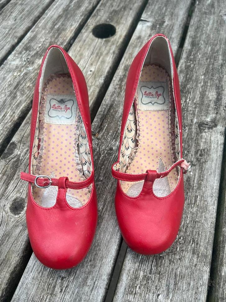 Bettie Page Shoes by Ellie, Kleding | Dames, Schoenen, Gedragen, Rood, Ophalen of Verzenden