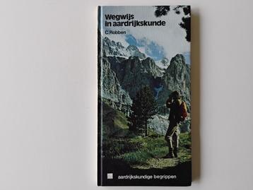 Boek Wegwijs in aardrijkskunde door C. Robben beschikbaar voor biedingen