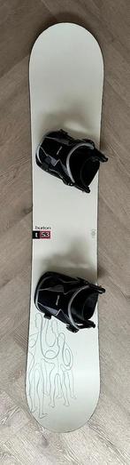 Burton T53 Snowboard inclusief nieuwe flow bindingen, Sport en Fitness, Snowboarden, Ophalen, Gebruikt, Board