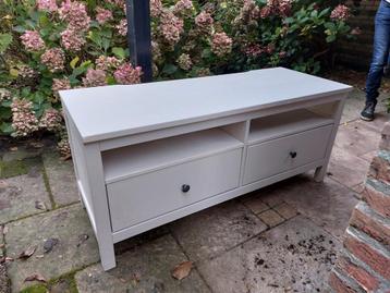 Hemnes tv meubel Hemnes tv kast Hemnes tv-meubel beschikbaar voor biedingen