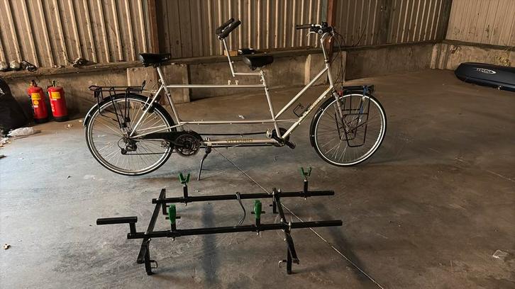 Vittorio Tandem 24 versnellingen + dakdraag systeem, Fietsen en Brommers, Fietsen | Tandems, Zo goed als nieuw, Meer dan 20 versnellingen