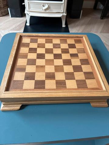 Mooi Houten Schaakspel Compleet beschikbaar voor biedingen