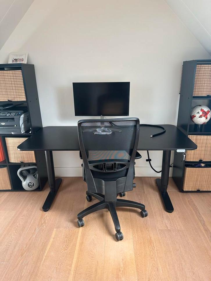 IKEA Bekant Elektrisch Bureau 160x80 Zwart, Huis en Inrichting, Bureaus, Gebruikt, Bureau, Elektrisch, Ophalen