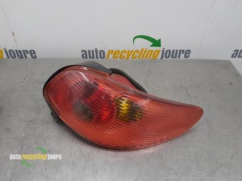 Achterlicht rechts van een Peugeot 206, Auto-onderdelen, Verlichting, Peugeot, Gebruikt, 3 maanden garantie