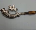 Antiek zilveren sigarettenpijpje  met ruiter en paard., Antiek en Kunst, Antiek | Goud en Zilver, Ophalen of Verzenden, Zilver