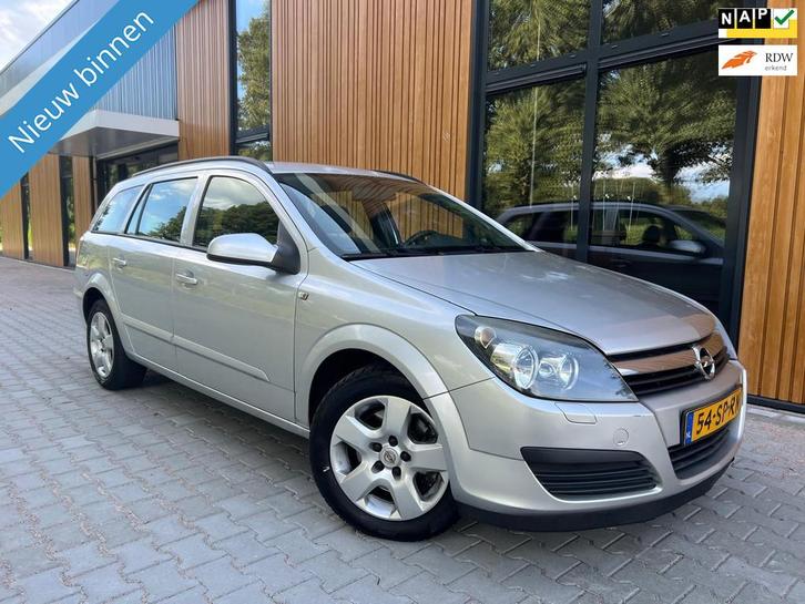 Opel Astra 1.9 CDTi Edition|Trekhaak|Apk-11-2026, Auto's, Opel, Bedrijf, Te koop, Astra, ABS, Airbags, Airconditioning, Centrale vergrendeling