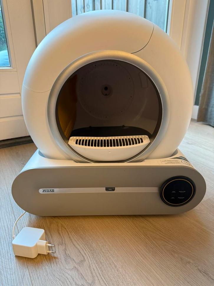 Zedar automatische kattenbak - 65 liter, Dieren en Toebehoren, Kattenbakken, Gebruikt, Zelfreinigend, Ophalen