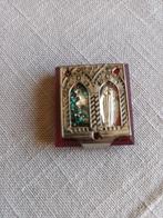 Dubbel glazen houder met rozenkransje en Maria., Antiek en Kunst, Antiek | Religie, Ophalen of Verzenden