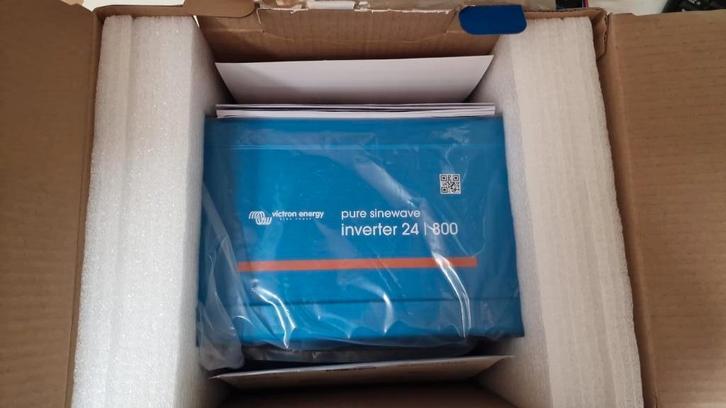 Victron Phoenix VE.Direct 24/800 Omvormer, Caravans en Kamperen, Camper-accessoires, Zo goed als nieuw, Ophalen of Verzenden