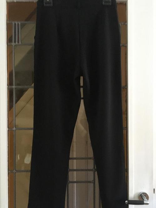 Dames broek Only zwart maat M, Kleding | Dames, Broeken en Pantalons, Zo goed als nieuw, Maat 38/40 (M), Zwart, Ophalen of Verzenden
