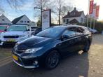 Toyota AURIS TOURING SPORTS 1.8 HYBRID LEASE+ AUT. / PANO /, Auto's, Euro 5, Gebruikt, Lederen bekleding, Auris