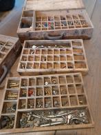 Prachtige vintage kisten met inhoud, Antiek en Kunst, Antiek | Gereedschap en Instrumenten, Ophalen of Verzenden