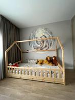 Natural Wooden Children's Bed with Barrier, Ophalen of Verzenden
