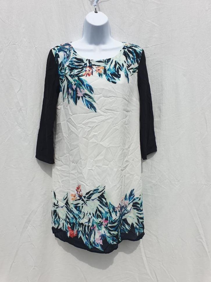 leuke jurk. Mt 36. Merk H&M, Kleding | Dames, Jurken, Zo goed als nieuw, Maat 36 (S), Boven de knie, Ophalen of Verzenden