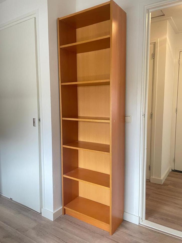 Billy Kast van IKEA, Huis en Inrichting, Kasten | Boekenkasten, Gebruikt, 50 tot 100 cm, 200 cm of meer, 25 tot 50 cm, Met plank(en)