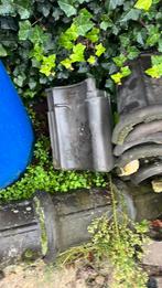 Gevelpannen rechts, Doe-het-zelf en Verbouw, Dakpannen en Dakbedekking, Ophalen, Steen of Klei, Zo goed als nieuw, 15 m² of meer