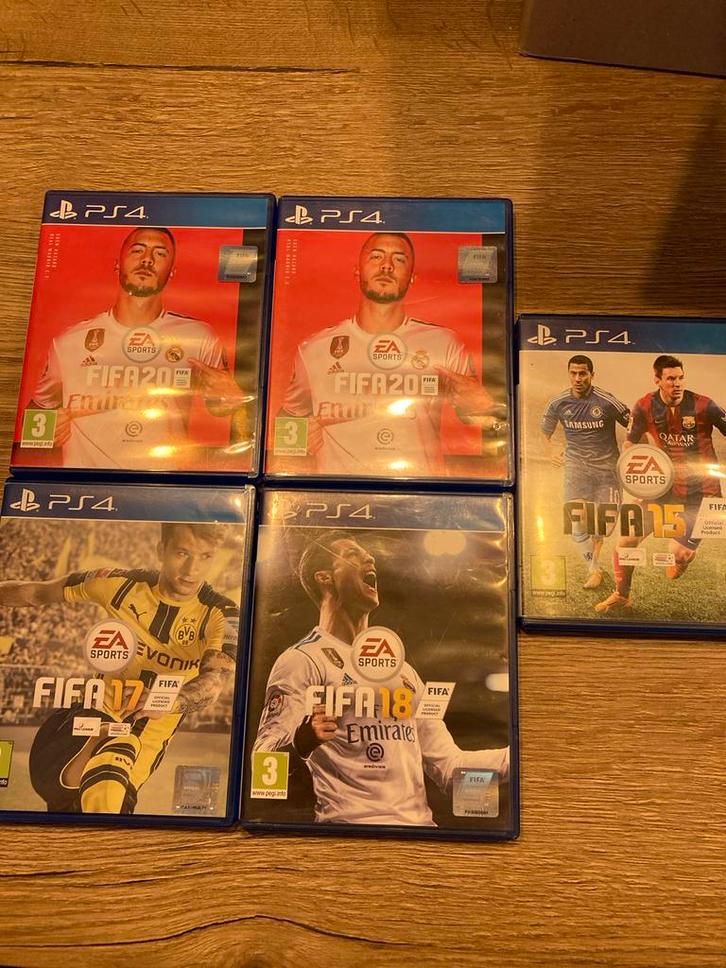 FIFA Games PS4 - Diverse Titels, Spelcomputers en Games, Games | Sony PlayStation 4, Gebruikt, Sport, 1 speler, Vanaf 3 jaar, Online