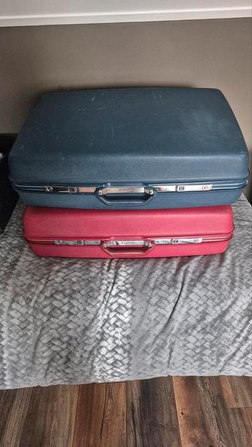 Grote Samsonite koffers met inklap duw/trekstang  beschikbaar voor biedingen