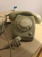 Antieke  telefoon, Ophalen, Gebruikt