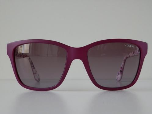 Vogue zonnebril. VO 2896-S., Sieraden, Tassen en Uiterlijk, Zonnebrillen en Brillen | Dames, Zo goed als nieuw, Zonnebril, Overige merken