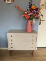 Ladekast greige kleur, Huis en Inrichting, Kasten | Ladekasten, Ophalen, 50 tot 100 cm, Zo goed als nieuw, 3 of 4 laden