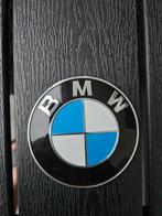 Bmw F30 3-serie origineel motorkap embleem, Gebruikt, Voor, Ophalen of Verzenden, BMW