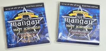  2x Curt Mangan Matt Schofield Signature Snaren 13001 011 beschikbaar voor biedingen