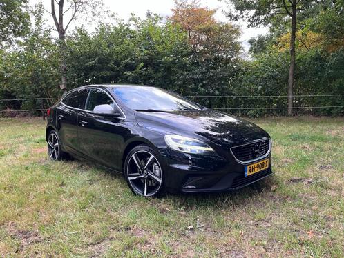 Volvo V40 2.0 D3 150PK 2017 Zwart, Auto's, Volvo, Particulier, V40, ABS, Airbags, Airconditioning, Alarm, Bluetooth, Boordcomputer