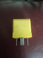 Jaguar S X Type XJ Multi-Use Yellow Relay 5-PIN XR8314B192BA, Jaguar, Ophalen of Verzenden