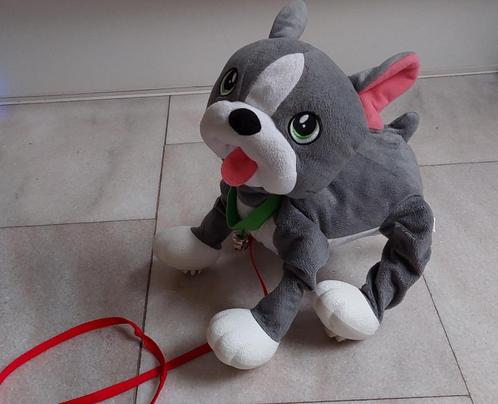Peppy Pups Bulldog, Fur Real Puppy en pluche loophondje, Kinderen en Baby's, Speelgoed | Knuffels en Pluche, Zo goed als nieuw