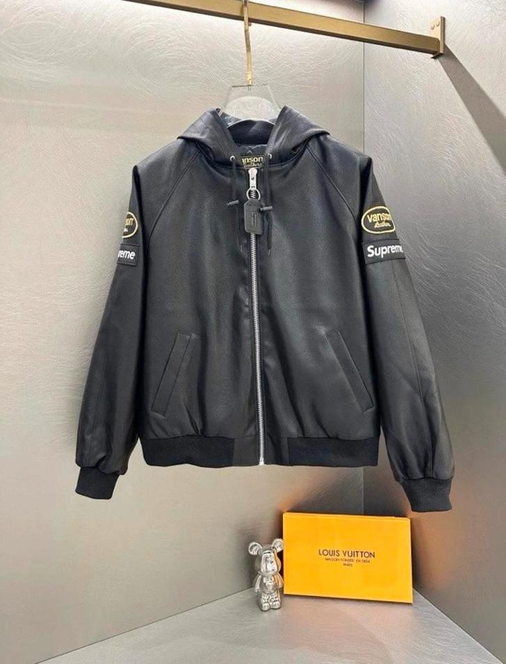 Zwarte Jas met Capuchon - Supreme x Vanson Leathers, Kleding | Heren, Jassen | Winter, Nieuw, Maat 52/54 (L), Zwart, Ophalen of Verzenden