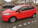 Ford Fiësta 1.25 44KW 5DR 2010 Rood 128.725km, Auto's, Ford, Voorwielaandrijving, Stof, 1242 cc, Origineel Nederlands