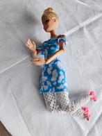 Barbie 2013 mattel met beweegbare armen en benen, Ophalen of Verzenden, Pop