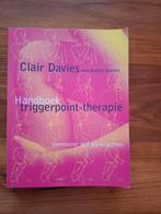 Clair Davies - Handboek triggerpoint-therapie, Boeken, Ophalen of Verzenden, Zo goed als nieuw
