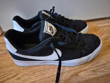 Zwart/witte Nike Court Royal sneakers - maat 40 ***zgan*** beschikbaar voor biedingen