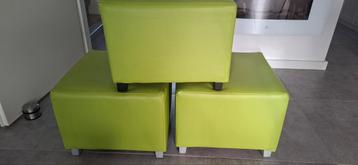Set van 3 moderne groene hockers / Poef beschikbaar voor biedingen
