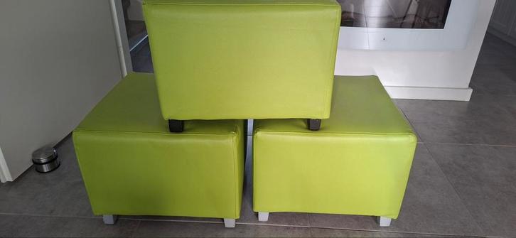 Set van 3 moderne groene hockers / Poef, Huis en Inrichting, Woonaccessoires | Kisten, Zo goed als nieuw, Minder dan 50 cm, Minder dan 50 cm