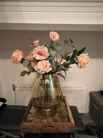 PTMD Windlicht met Kunstbloemen beschikbaar voor biedingen