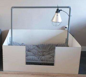 Werpkist hond groot 130x100 incl ren + armatuur te huur beschikbaar voor biedingen
